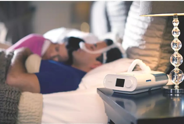 Philips DreamStation Automatic CPAP Machine with 4G Modem - Image 2